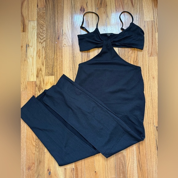 story on Dresses & Skirts - Story on V black dress size L